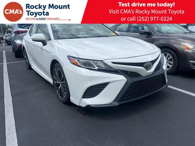 $17294 : PRE-OWNED 2018 TOYOTA CAMRY SE image 1
