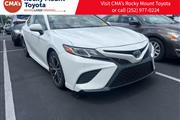 $17294 : PRE-OWNED 2018 TOYOTA CAMRY SE thumbnail