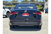 $23550 : Nissan Sentra 2024 SV 4dr Se thumbnail