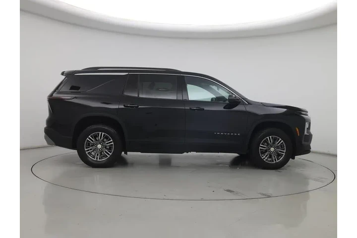 $35998 : Chevrolet Traverse 2025 LT 4 image 7