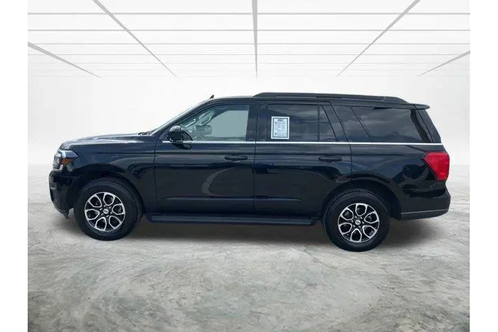 $38441 : Ford Expedition 2024 4x4 XLT image 8