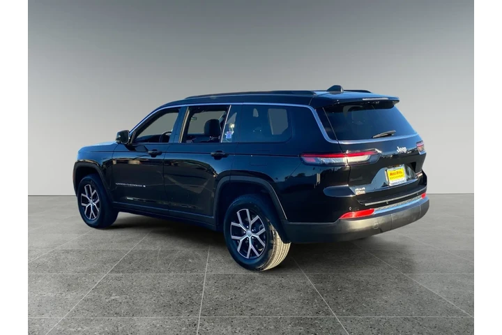 $36137 : Jeep Grand Cherokee L 2024 4 image 3