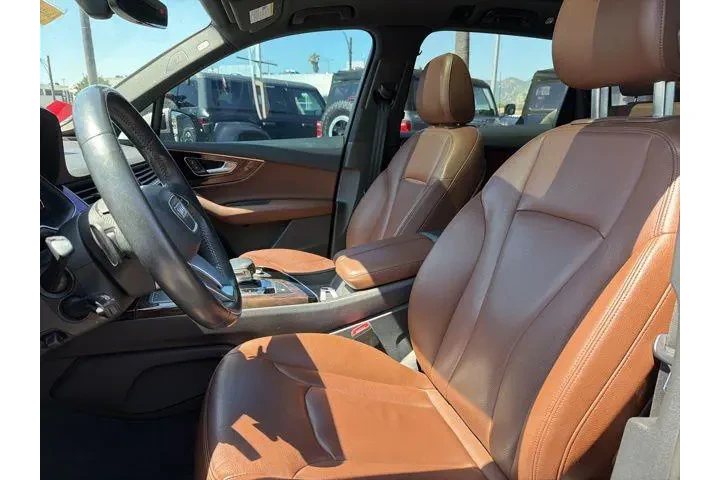 $25076 : Audi Q7 2019 AWD quattro SE image 10