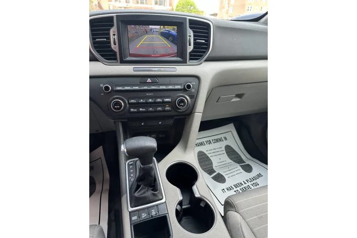 $12999 : 2018 Sportage LX image 8