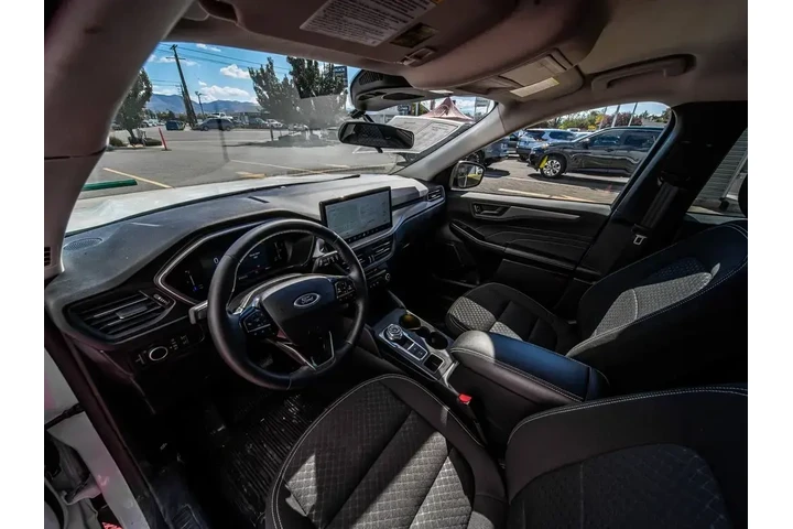 $22188 : Ford Escape 2024 AWD Active image 9