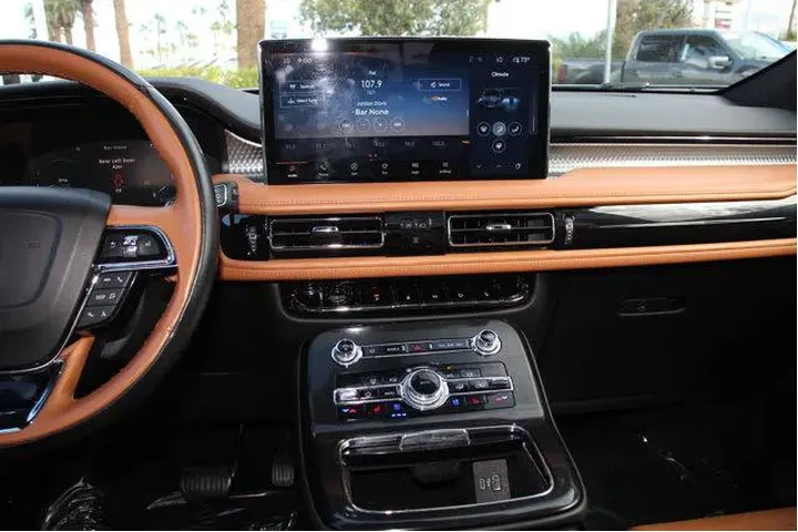 $34905 : Lincoln Nautilus 2022 AWD Bl image 5