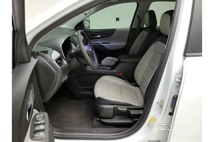 $19998 : Chevrolet Equinox 2021 LS 4d image 10