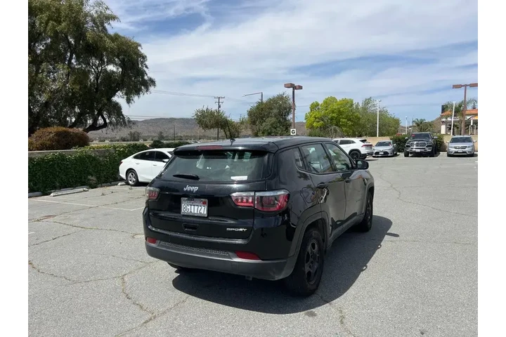 $11916 : Jeep Compass 2018 Sport 4dr image 8