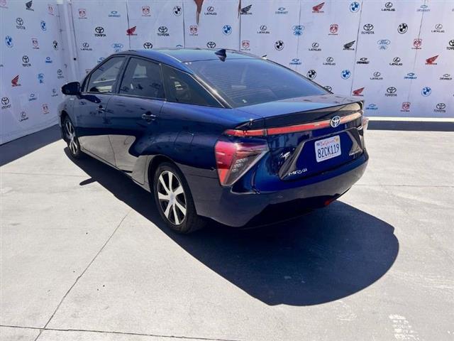 $9995 : Used 2019 Mirai Sedan for sal image 5