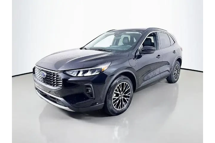 $27000 : Ford Escape Plug-In Hybrid 2 image 3