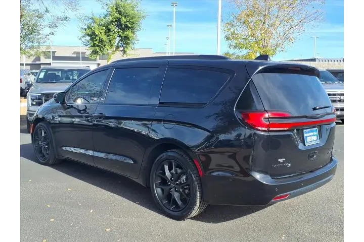 $29679 : Chrysler Pacifica 2022 Limit image 6