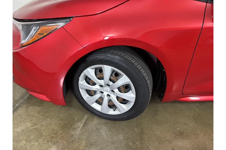 $19296 : Gold Certified 2020 Corolla LE image 5