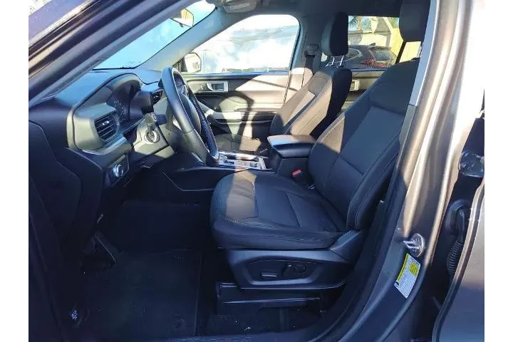 $21513 : Ford Explorer 2022 AWD XLT 4 image 8