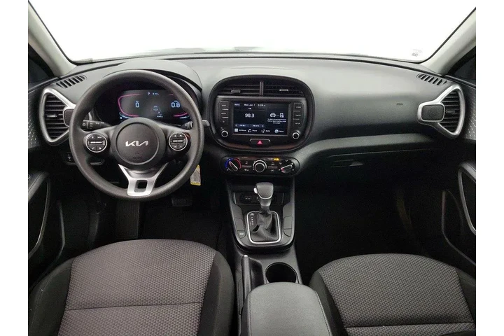 $16998 : Kia Soul 2024 LX 4dr Crossov image 9