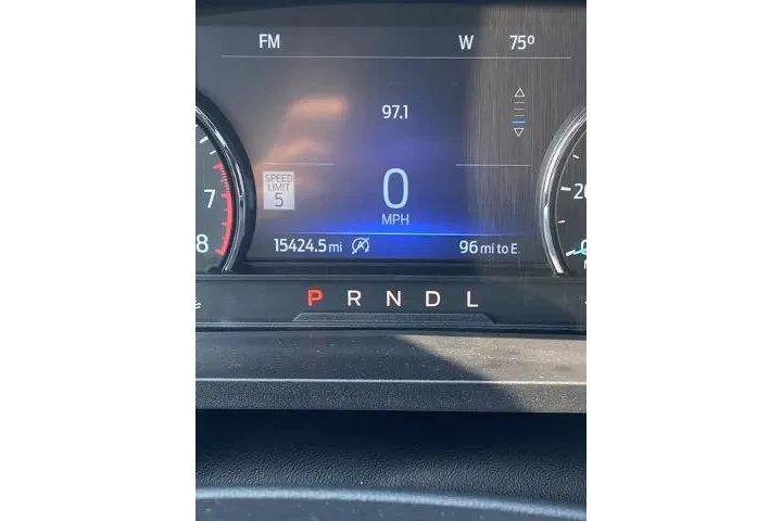 $38850 : Ford Explorer 2023 AWD XLT 4 image 9