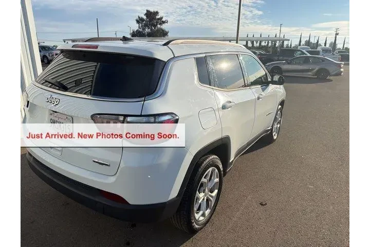 $19700 : Jeep Compass 2024 4x4 Latitu image 4