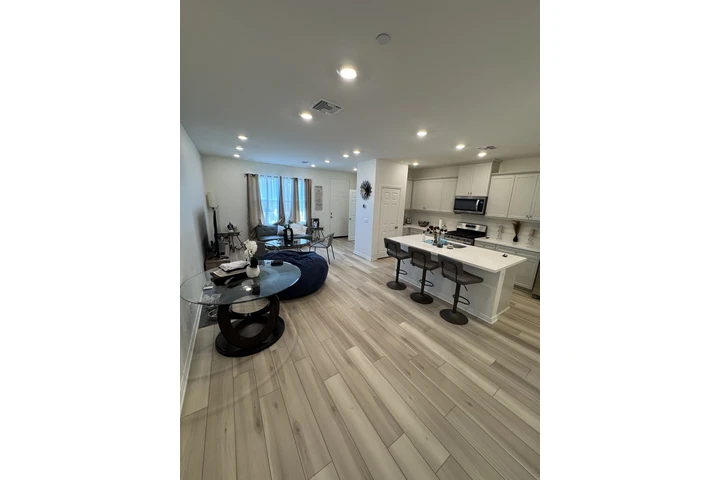 $3300 : Rento Casa en Ontario image 3