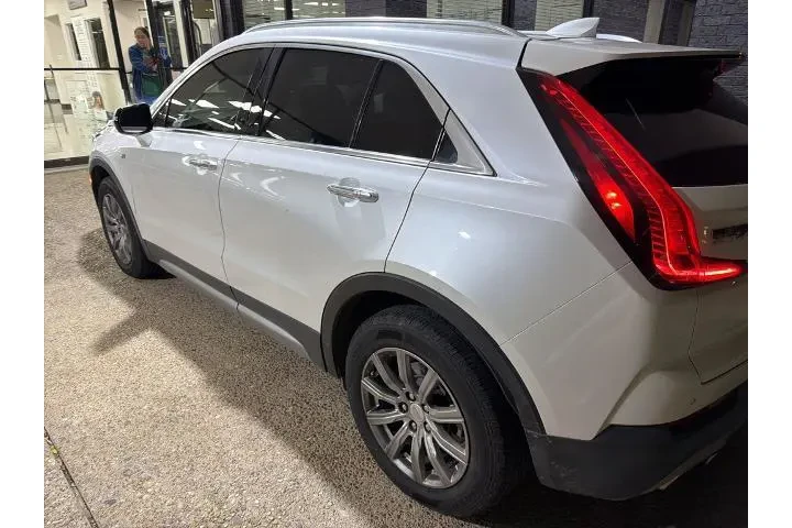 $22876 : Cadillac XT4 2021 Premium Lu image 4