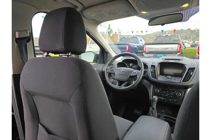 $9990 : Ford Escape 2017 AWD SE 4dr image 10