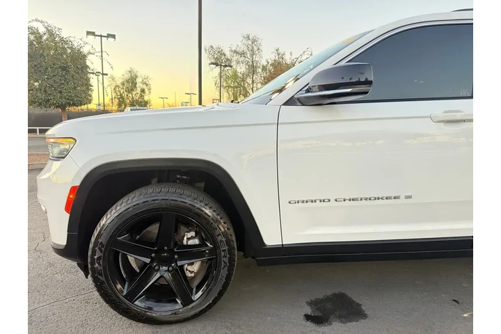 $24913 : Jeep Grand Cherokee L 2021 4 image 10