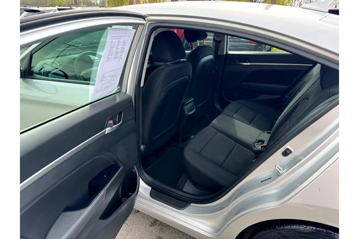 $15980 : 2019 Elantra SEL Auto image 10