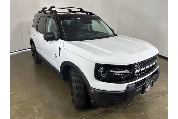 $35299 : 2025 Bronco Sport Outer Banks image 7