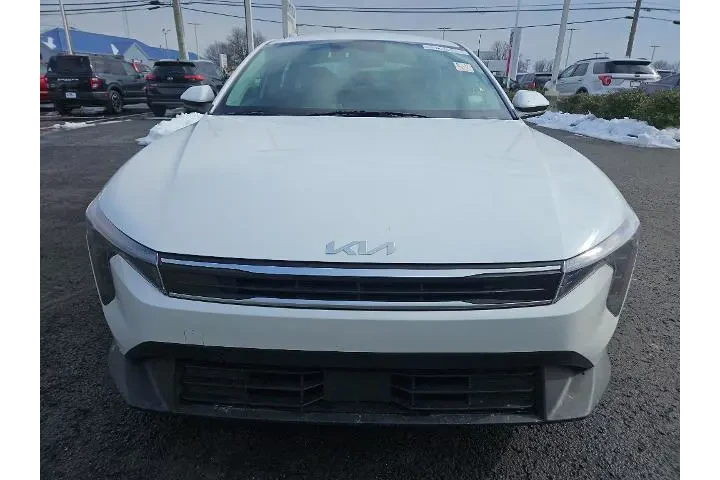 $19264 : Kia K4 2025 LXS 4dr Sedan image 3