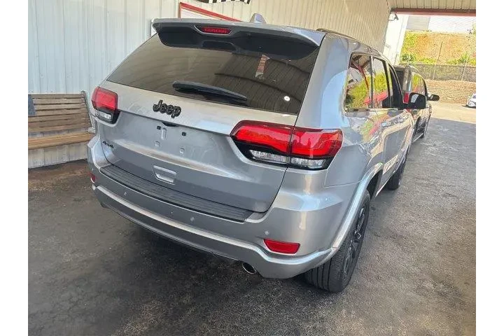 $23886 : Jeep Grand Cherokee 2020 4x4 image 4