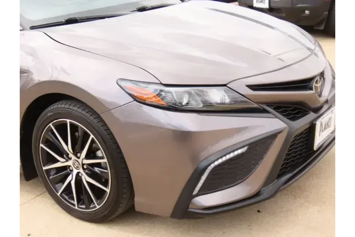 $21911 : Toyota Camry 2022 SE 4dr Sed image 5