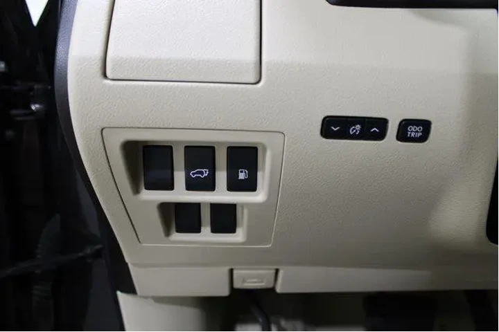 $17982 : Lexus RX 350 2013 AWD 4dr SU image 8