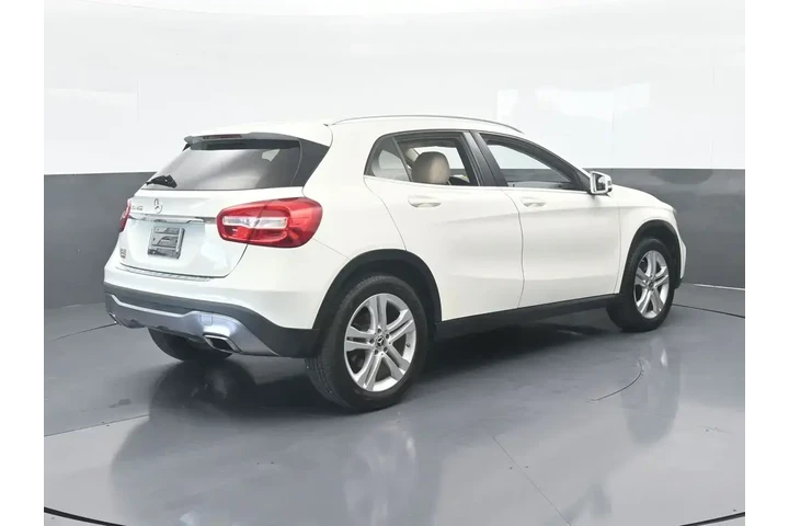 $14991 : Mercedes-Benz GLA 2018 GLA 2 image 6