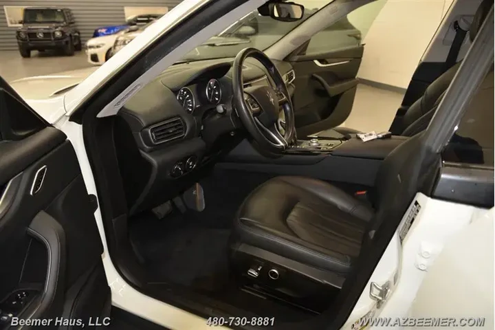 $31998 : Maserati Levante 2021 AWD 4d image 10