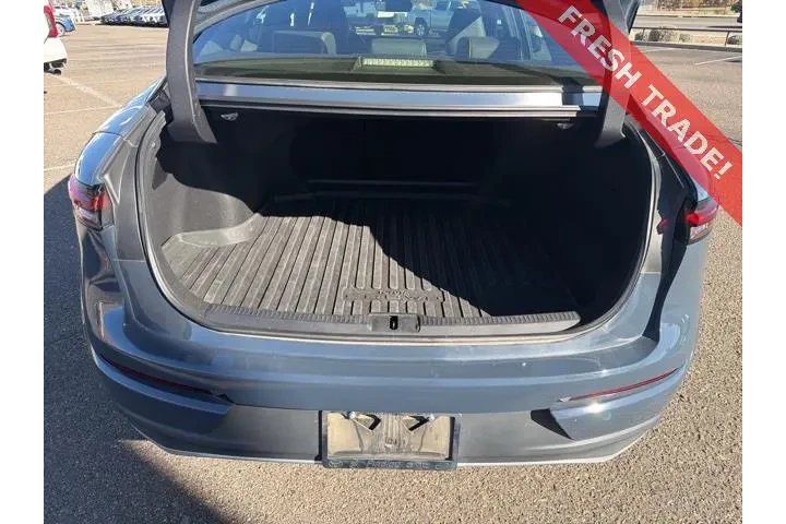 $38874 : Toyota Crown 2025 AWD Limite image 6