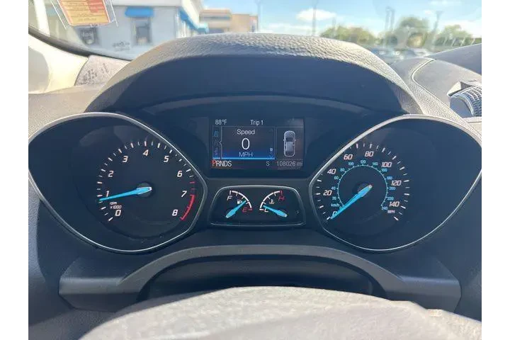 $8491 : Ford Escape 2016 SE 4dr SUV image 6