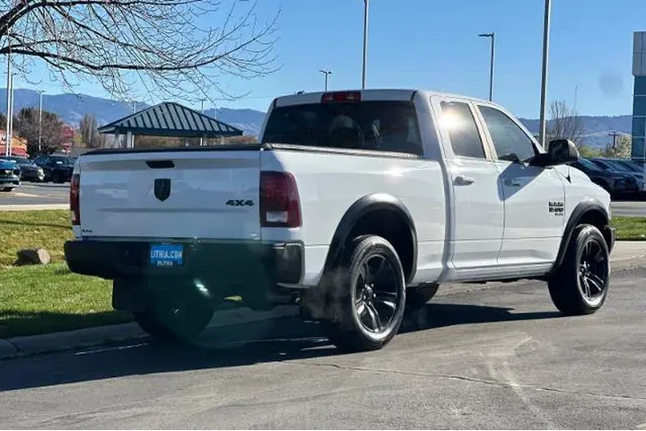 $28995 : Ram 1500 Classic 2022 4x4 SL image 2