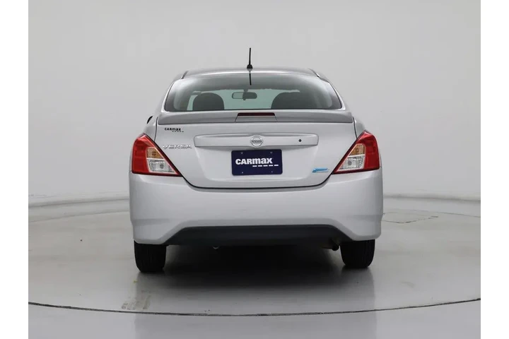 $9998 : Nissan Versa 2015 1.6 S 4dr image 6