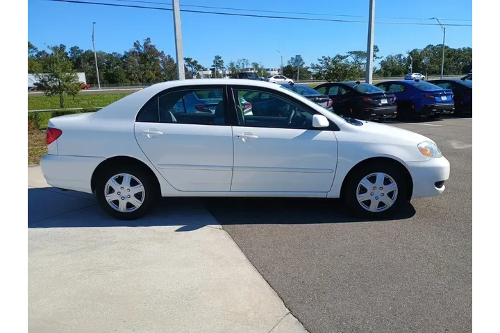 $5352 : Toyota Corolla 2006 CE 4dr S image 4