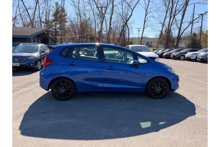 $11995 : 2017 Fit LX image 9