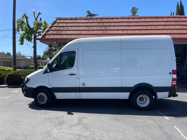 $29500 : 2017 Freightliner Sprinter image 2