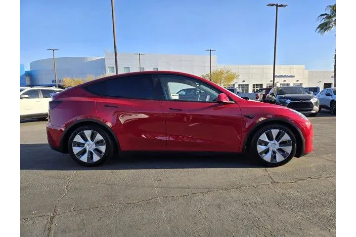 $34991 : Tesla Model Y 2021 AWD Long image 7