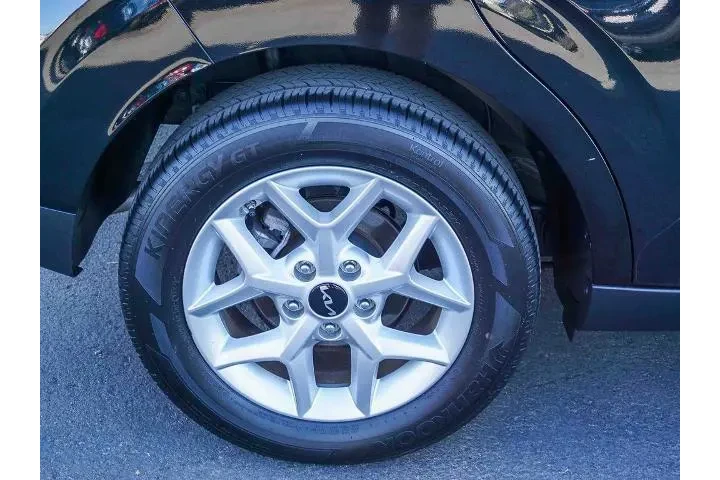 $18691 : Kia Soul 2023 S 4dr Crossove image 10