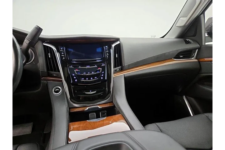 $34998 : Cadillac Escalade 2016 Luxur image 9