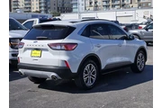 $21495 : Ford Escape 2022 SEL 4dr SUV thumbnail
