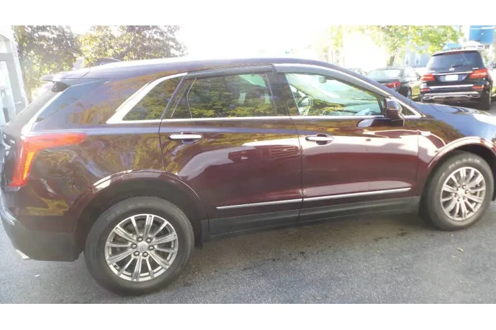 $18900 : 2017 XT5 Luxury image 4
