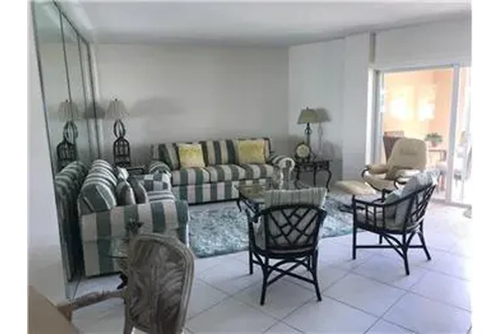 $3400 : Rental property with 2 bedro image 3