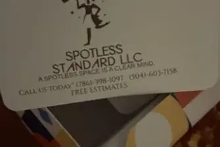 Contáctenos image 1