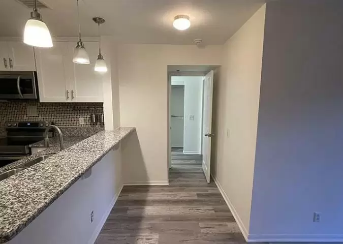 $1400 : 2bd, 1ba, 1,134 sqft apartment image 3