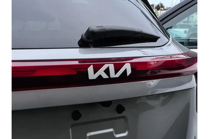 $20895 : Kia Seltos 2024 AWD S 4dr SU image 7