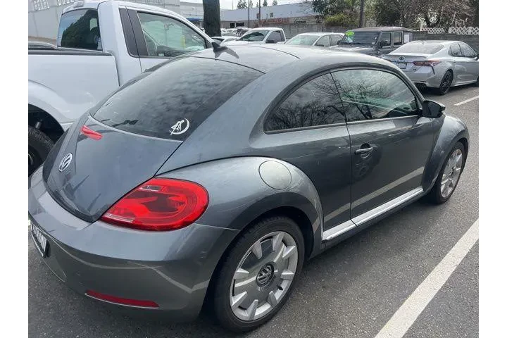 $11988 : Volkswagen Beetle 2012 2.5L image 5