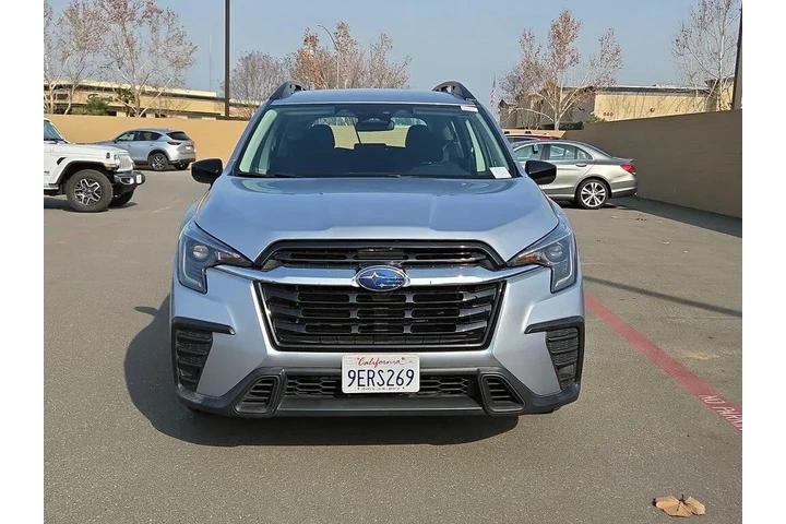 $28998 : Subaru Ascent 2023 AWD Base image 2
